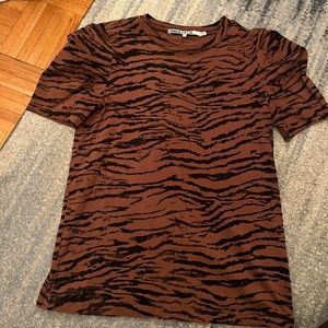 Pam and Gela puff sleeve top